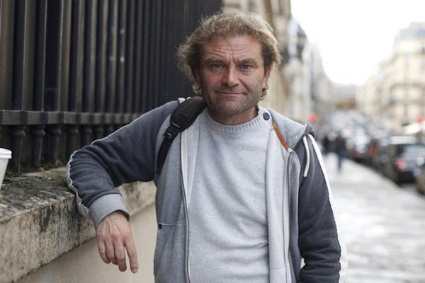 کارتن‌خوابی که نویسنده پرفروش‌ترین کتاب در پاریس شد