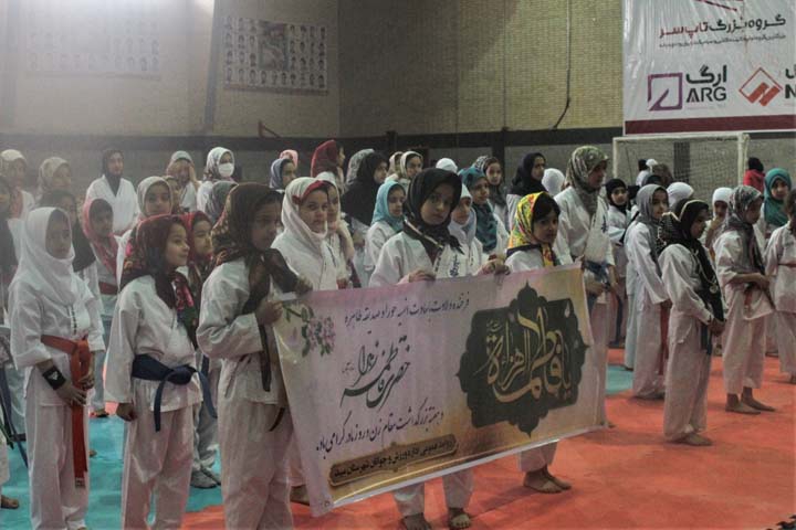 رقابت های کاراته بانوان استان یزد در میبد/تصاویر