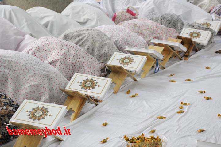 سجده شکر گزاری انقلاب
