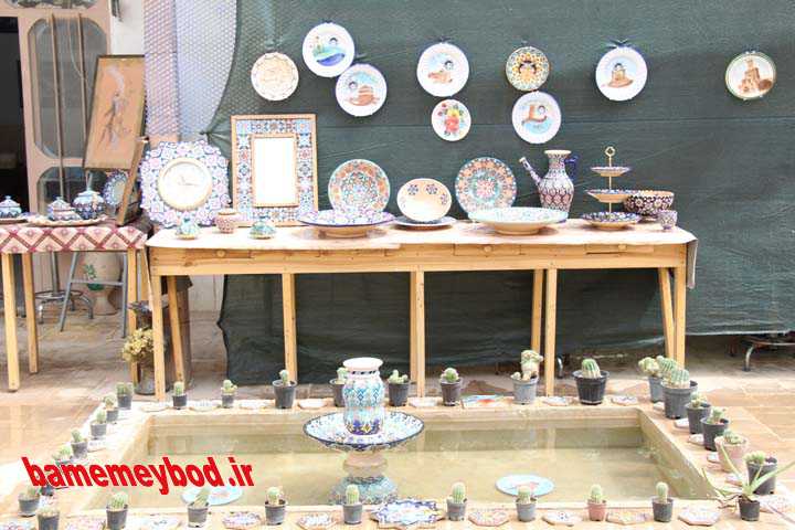 نمایشگاه محصولات صنایع دستی در میبد دایر شد