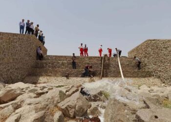 حضور نجاتگران و داوطلبان جمعیت هلال احمر میبد در مانور آمادگی در برابر سیل