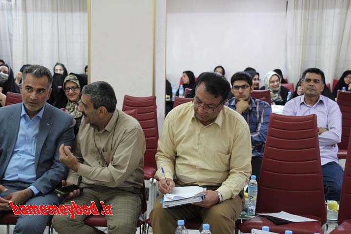مجمع عمومی سالانه انجمن صنفی کارفرمایی بافندگان زیلوی استان یزد
