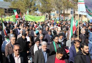 راهپیمایی پرشور و با شکوه ۲۲ بهمن در میبد