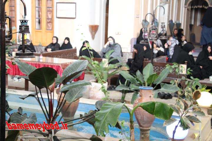 برگزاری جشن روز زن برای زنان سر پرست خانوار بهزیستی میبد