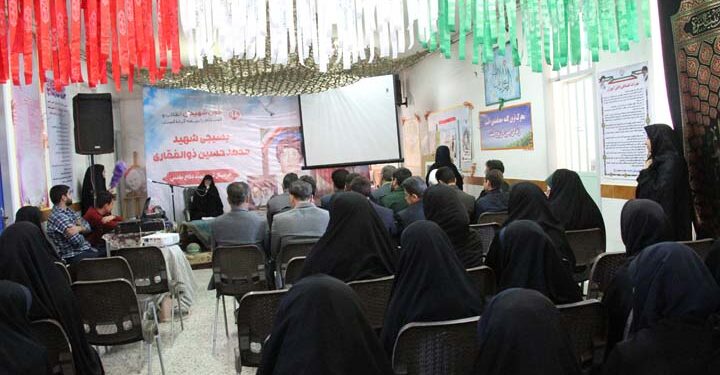 مراسم گرامیداشت سالگرد کوچک ترین شهید دفاع مقدس در دبیرستان چهارده معصوم میبد