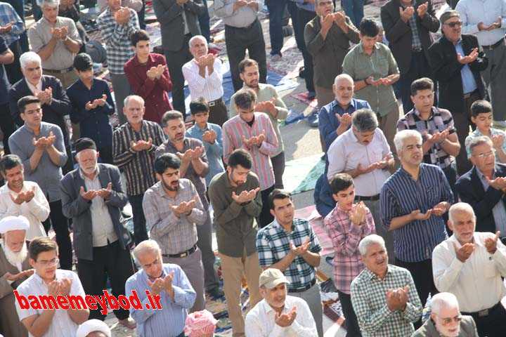 نماز عید سعید فطر با حضور پر شکوه مردم در میبد