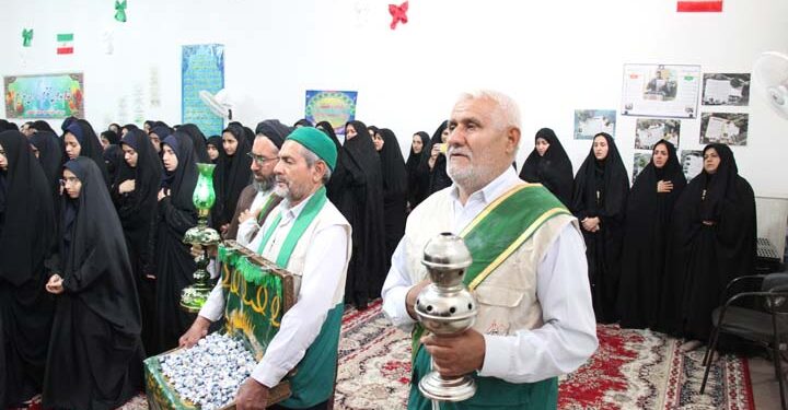 حضور خادمیاران رضوی میبد در دبیرستان سید سلمان مصطفوی