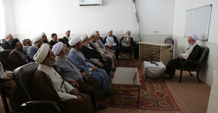 آغاز سال تحصیلی در حوزه علمیه میبد
