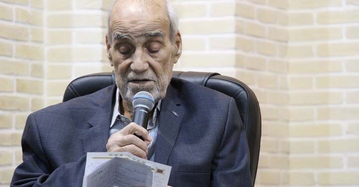 شب شعر با عنوان «موی سپید» در میبد